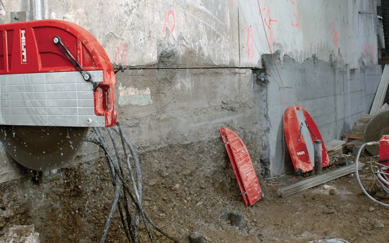 Rcc Cutting By Wall Saw